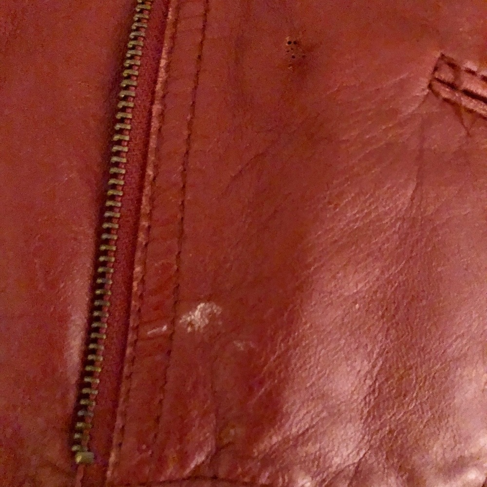 Red Vintage Italian Leather Jacket - Picture 4 of 11